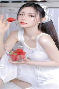 顶流穿书后，黑莲花她苏炸娱乐圈