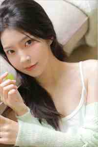 《八零嫁禁欲军少，好孕娇女随军躺赢》姜婧雪