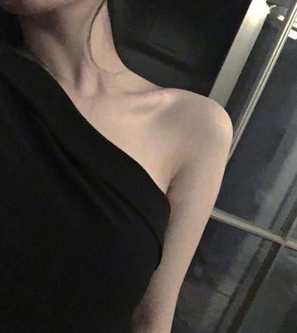 混进男校中的女生_Hpo18.Com