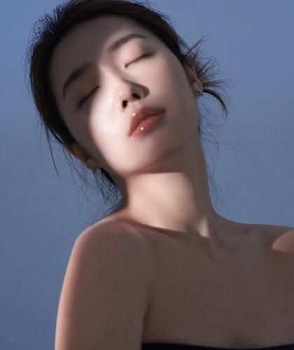 末世后我成了疯批alpha们的安抚剂