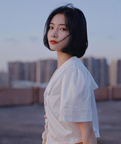 被侵犯上瘾的美人妻（NPH）